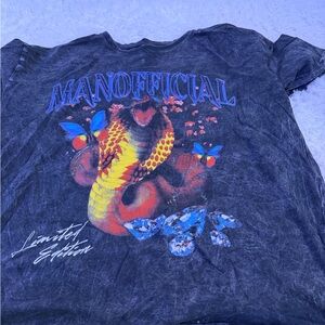 Black Short Sleeve Graphic Tee